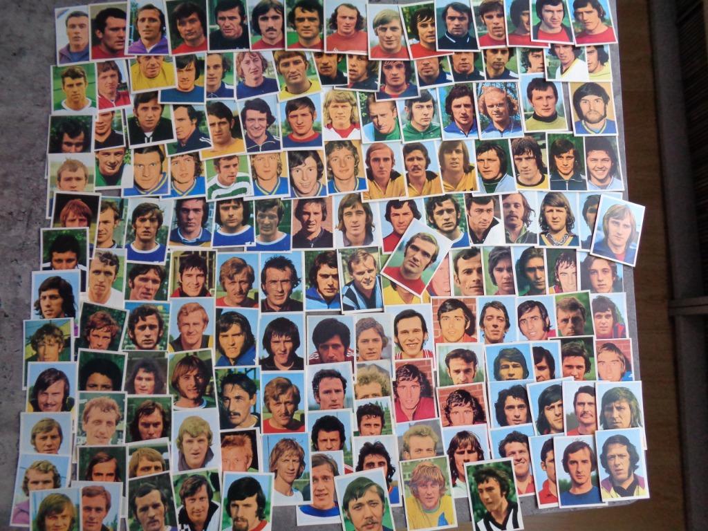 Voetbal prenten 153x anno 1973/74 ed. Vanderhout Panini like, Verzenden