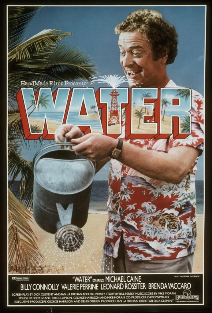 16mm speelfilm  --  Water (1985) Michael Caine, Ophalen of Verzenden, 16mm film