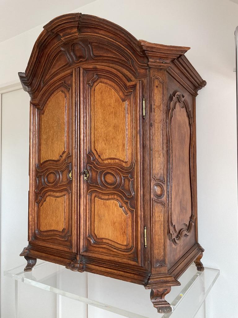 18e kabinet, Antiek en Kunst, Ophalen