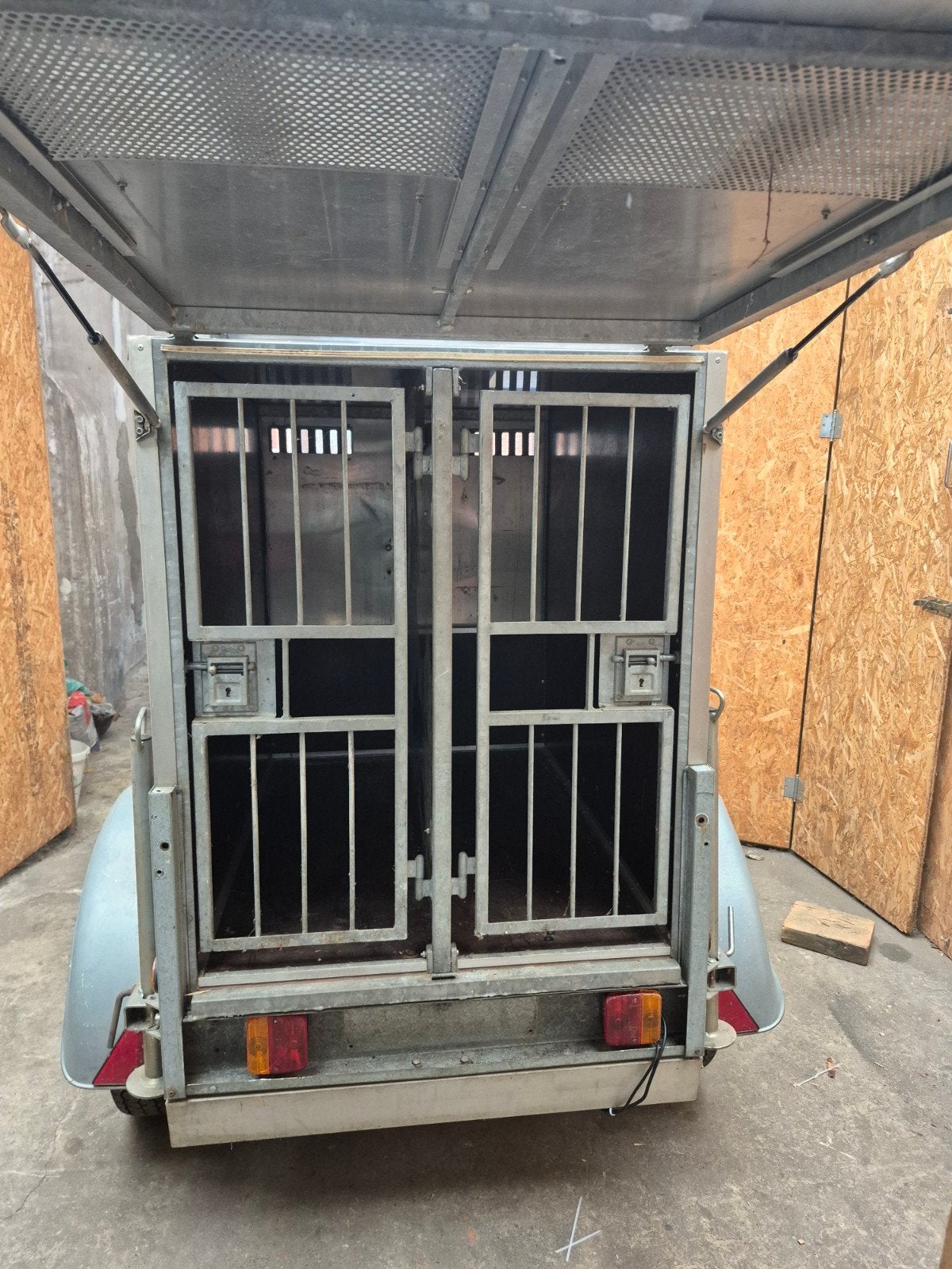 remorque pour chien ( prix 450 euros), Autos : Divers, Enlèvement, Utilisé
