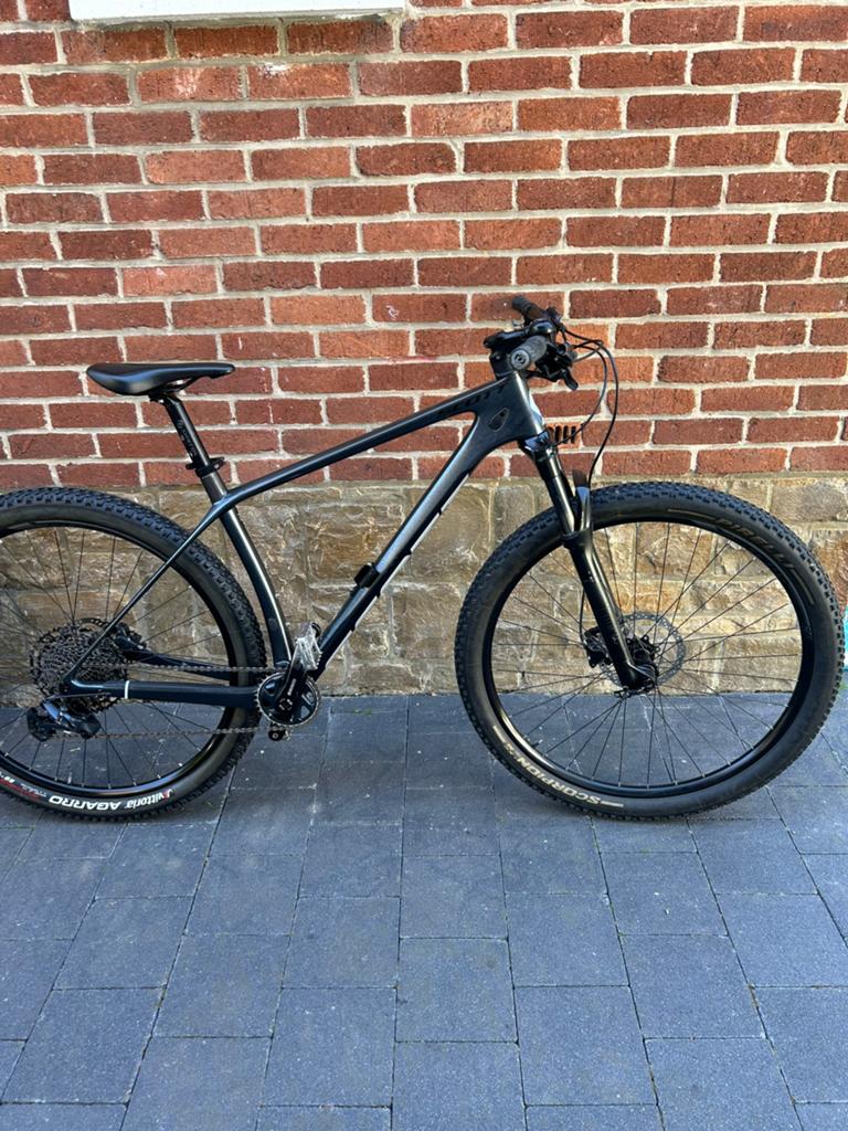 VTT Scott scale 940 carbone taille M, Vélos & Vélomoteurs, Enlèvement, Comme neuf, Vitesses