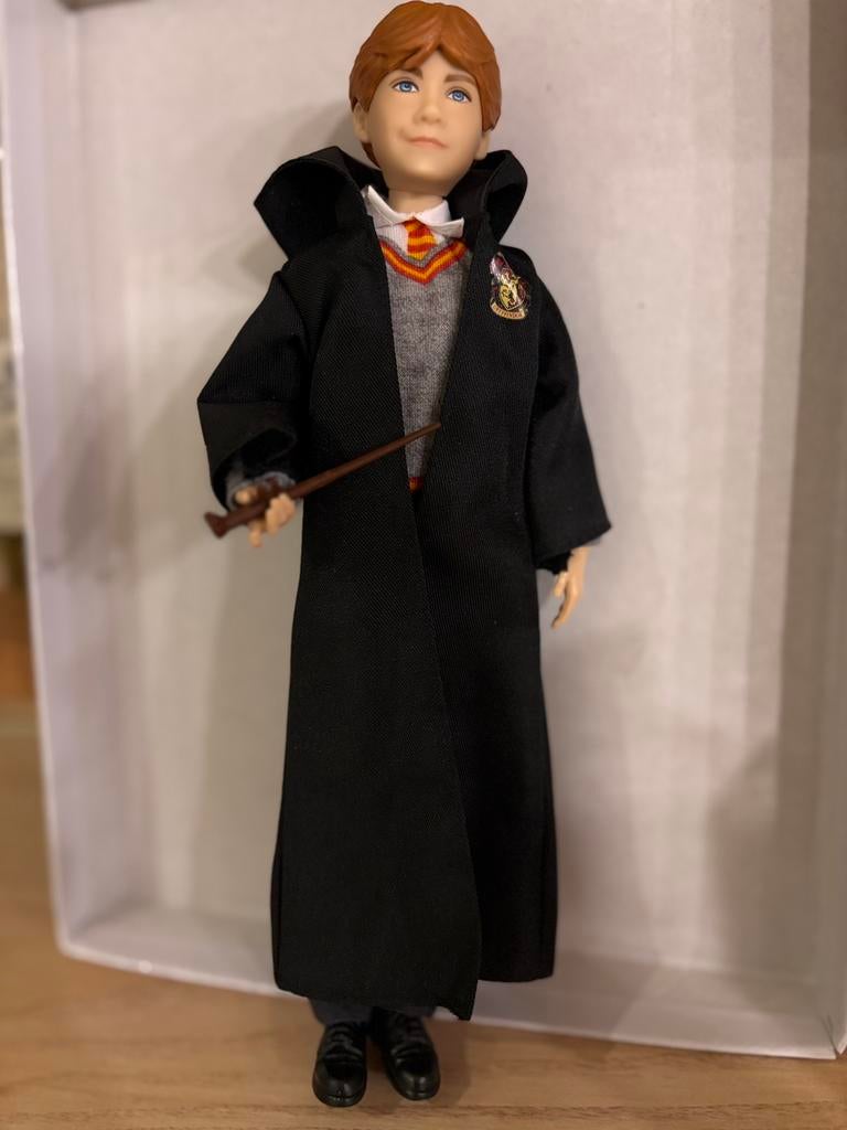 Harry Potter Ron Wemel pop  met toverstaf & mantel, Ophalen, Zo goed als nieuw