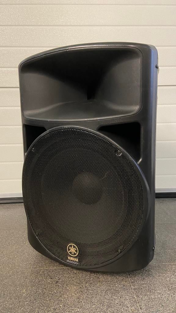 Yamaha actieve luidspreker MS400 in zeer goede staat, Muziek en Instrumenten, Ophalen, Gebruikt, Minder dan 500 watt