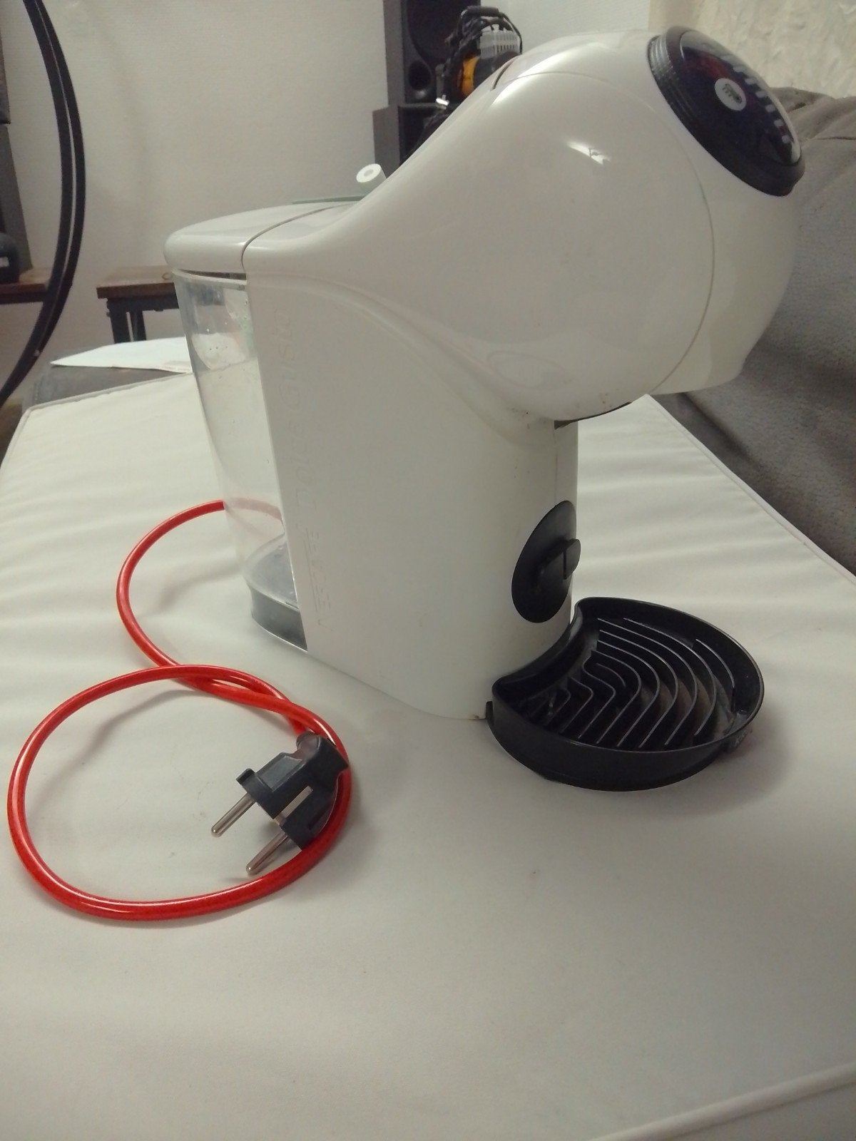 Dolce gusto, Electroménager, Enlèvement ou Envoi, Comme neuf, Dosettes et capsules de café, Réservoir d'eau amovible