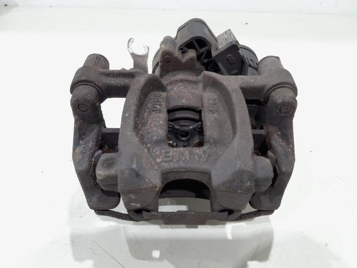 Etrier de frein (pince) arrière gauche d'un BMW 2-Serie, Autos : Pièces & Accessoires, Freins & Transmission, -, 3 mois de garantie