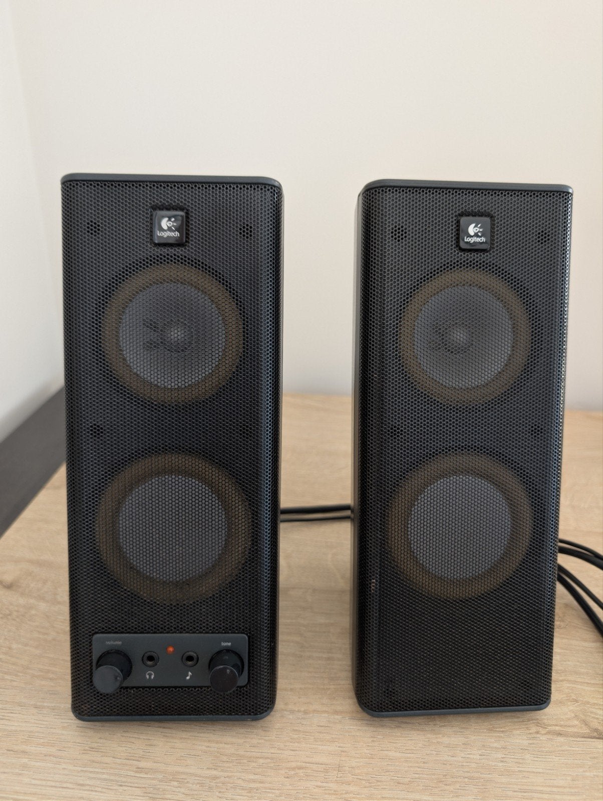 Logitech pc speakers, Ophalen, Logitech