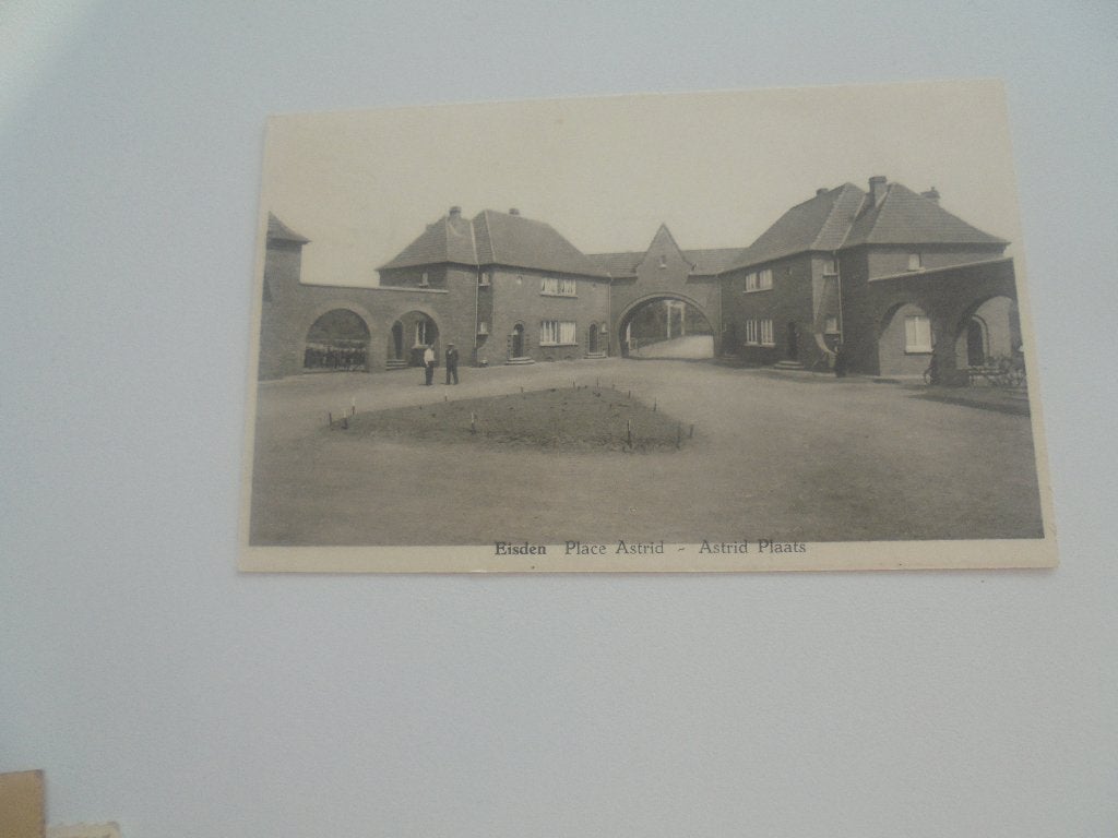 eisden -astrid plaats, Ophalen of Verzenden, 1940 tot 1960, Gelopen, Limburg