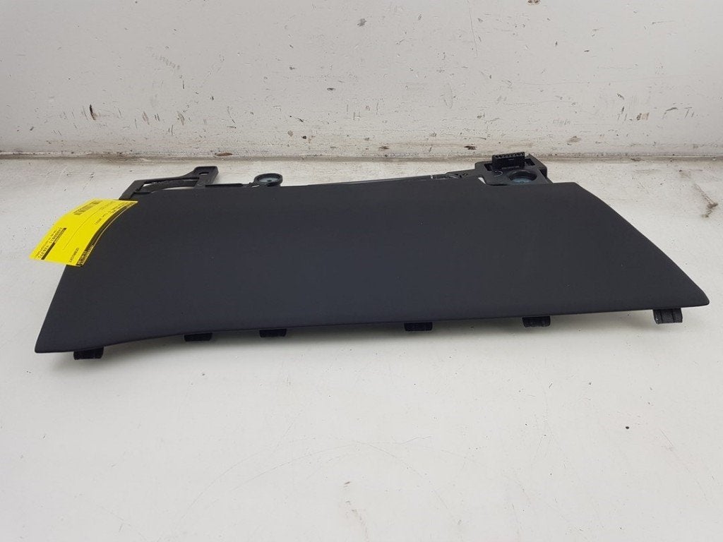DASHBOARD DEEL Tesla Model S (|158285900F|), Germany_Sales@tesla.com, Gebruikt, Overige automerken, Ludwig-Prandtl-Straße 27 - 29
12526  Berlin, DE