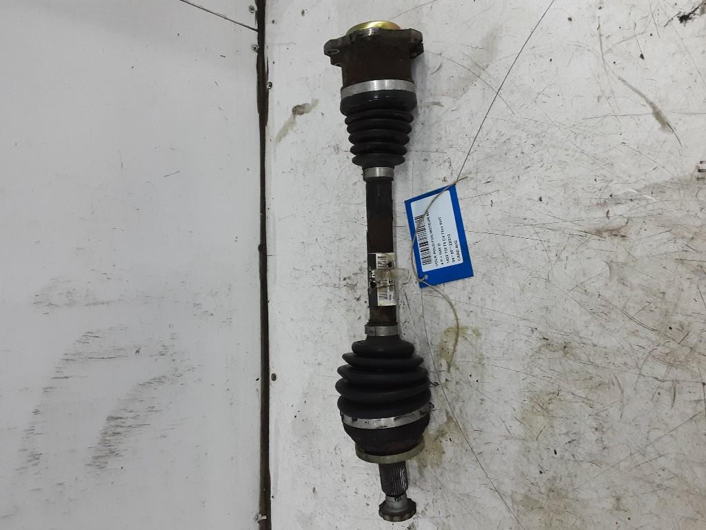 CARDAN AVANT GAUCHE (TRANSMISSION) Polo IV (9N1 / 2/3), Volkswagen, Mevr. I. Hauben, Utilisé, Rue de l'Espoir 34 34
4030  GRIVEGNÉE, BE