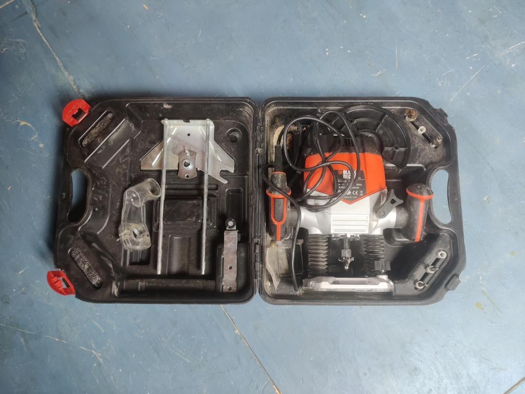 Routeur Black and Decker avec embouts, Électrique, Enlèvement ou Envoi, Routeur, Black & Decker
