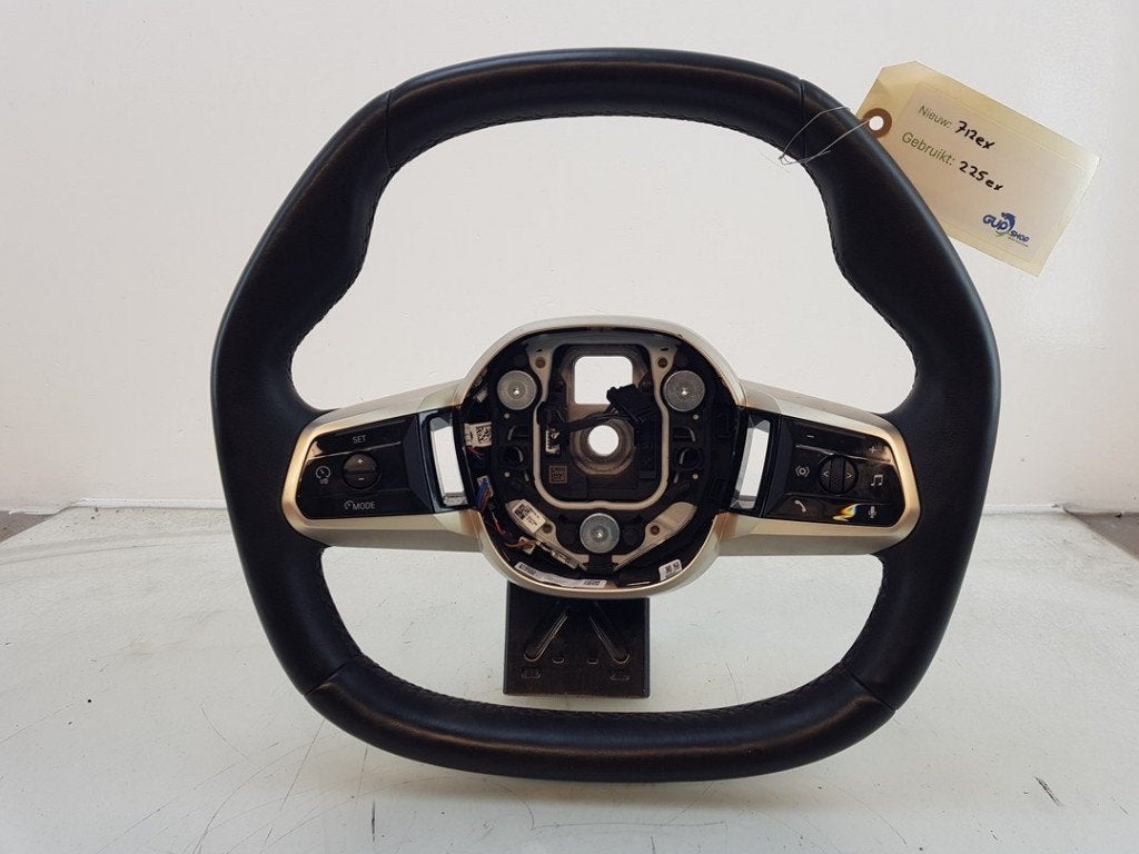 VOLANT DIRECTION BMW iX (I20) (01-2021/-) (|32305A398F5|), Utilisé, BMW, Petuelring 130
80809  München, DE, Bayerische Motoren Werke AG