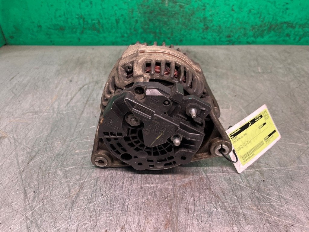 ALTERNATEUR Opel Astra H (L48) (|55556069|), Opel, Opel Automobile GmbH, Utilisé, Kontakt-opel@opel.com