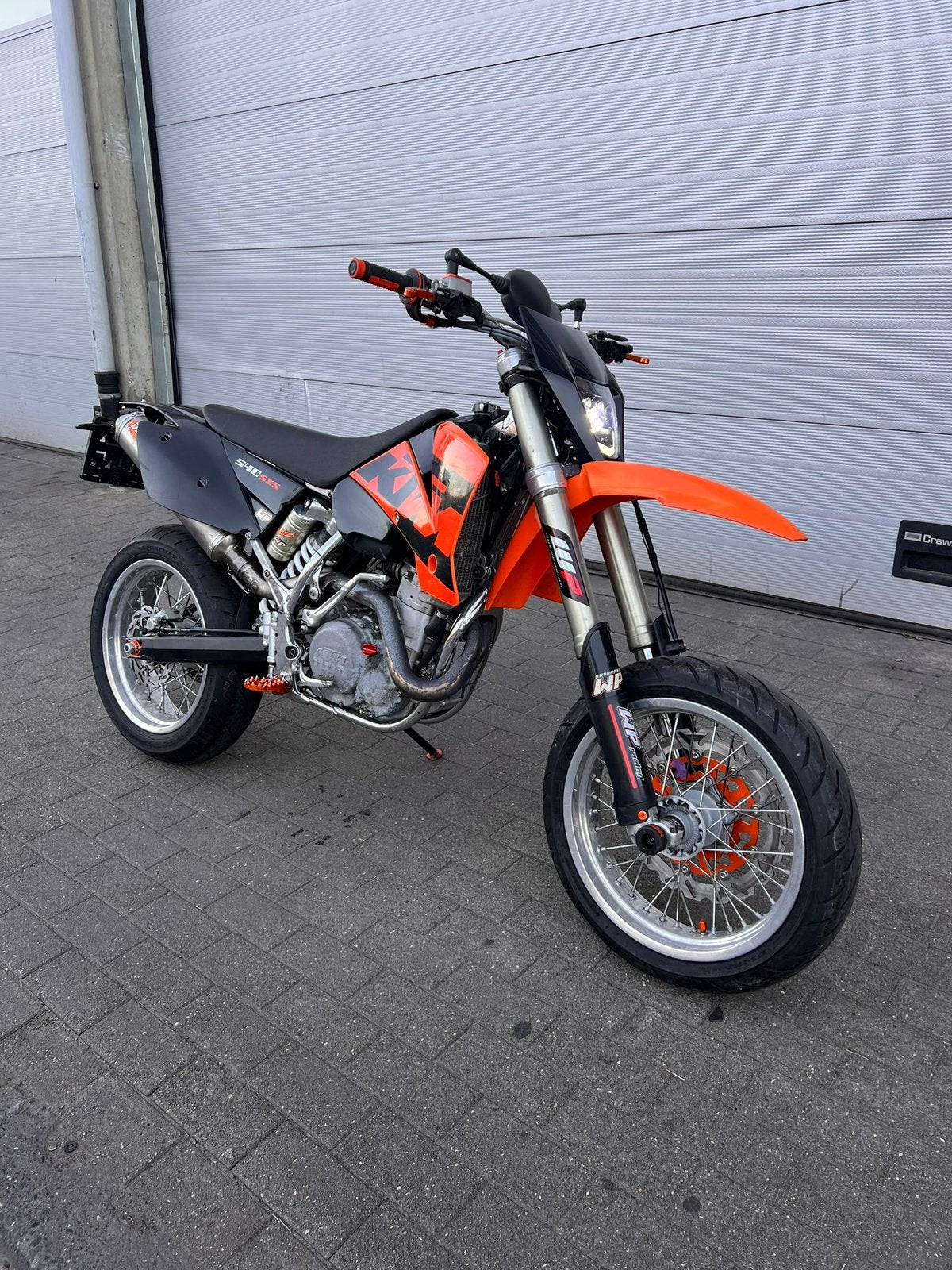 Exceptionnelle KTM SX 525 Supermotard (Homologuée Route), Motos, Motos | KTM, Occasion, Particulier, 12 à 35 kW, Éclairage LED