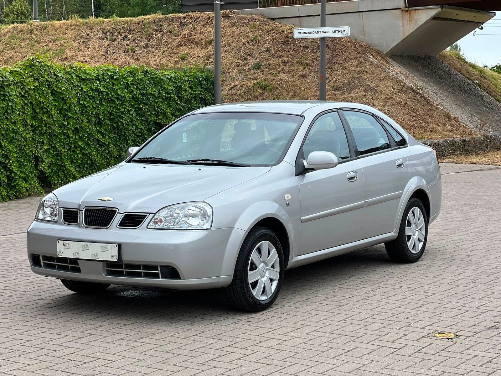 CHEVROLET NUBIRIA BENZINE 2004 45000KM KEURING 1 EIGENAAR, Auto's, Chevrolet, Voorwielaandrijving, Elektrische ramen, Stof, Particulier