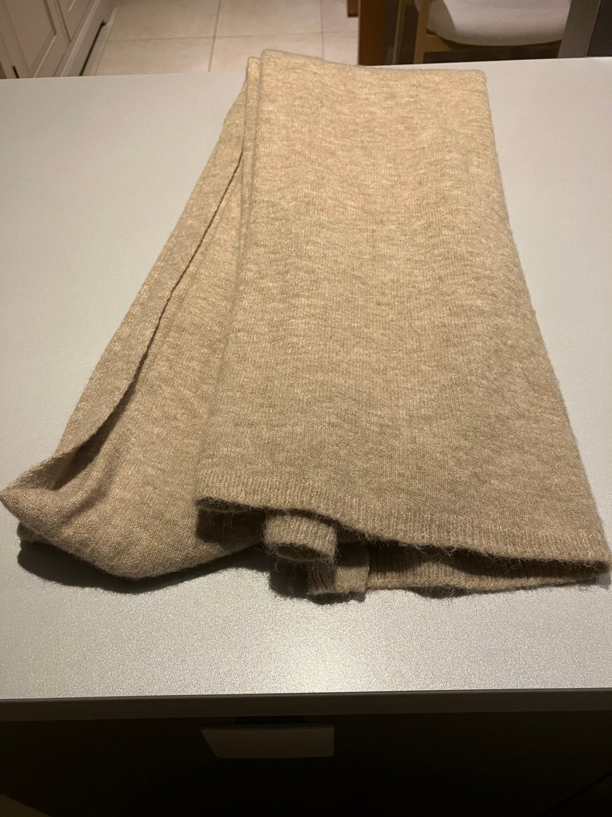 Écharpe Zara, Enlèvement ou Envoi, Comme neuf