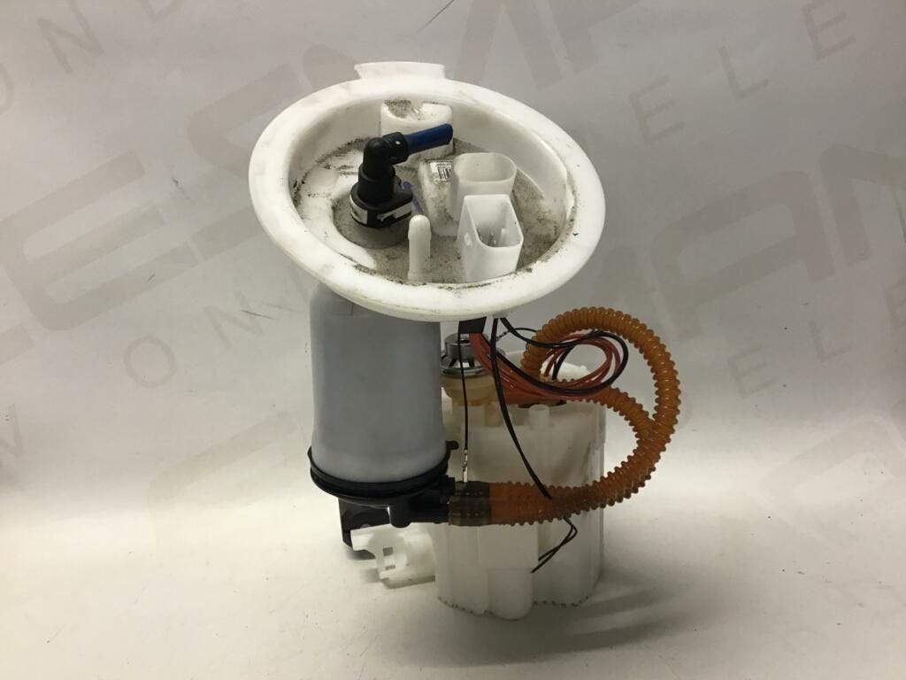 Benzinepomp BMW 1-serie F21 LCI 118i ('15->) 734406607, -, Utilisé, -, -
