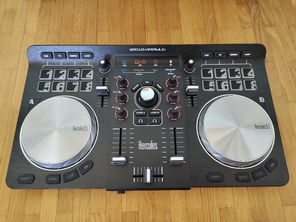Hercules Universal DJ, Muziek en Instrumenten, Dj-sets en Draaitafels, Ophalen of Verzenden, Zo goed als nieuw, Dj-set, Overige merken