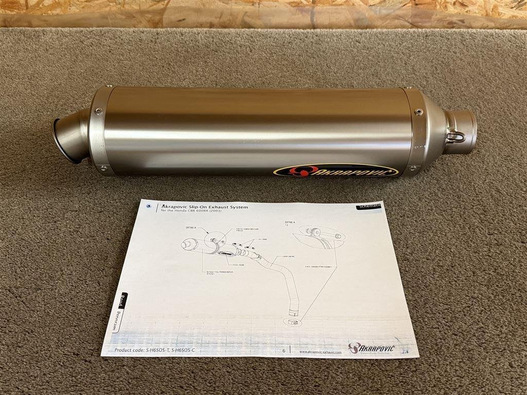 Akrapovic uitlaat demper Honda CBR600RR 2003 2004 PC37 52 mm, Motoren, Verzenden, Gebruikt