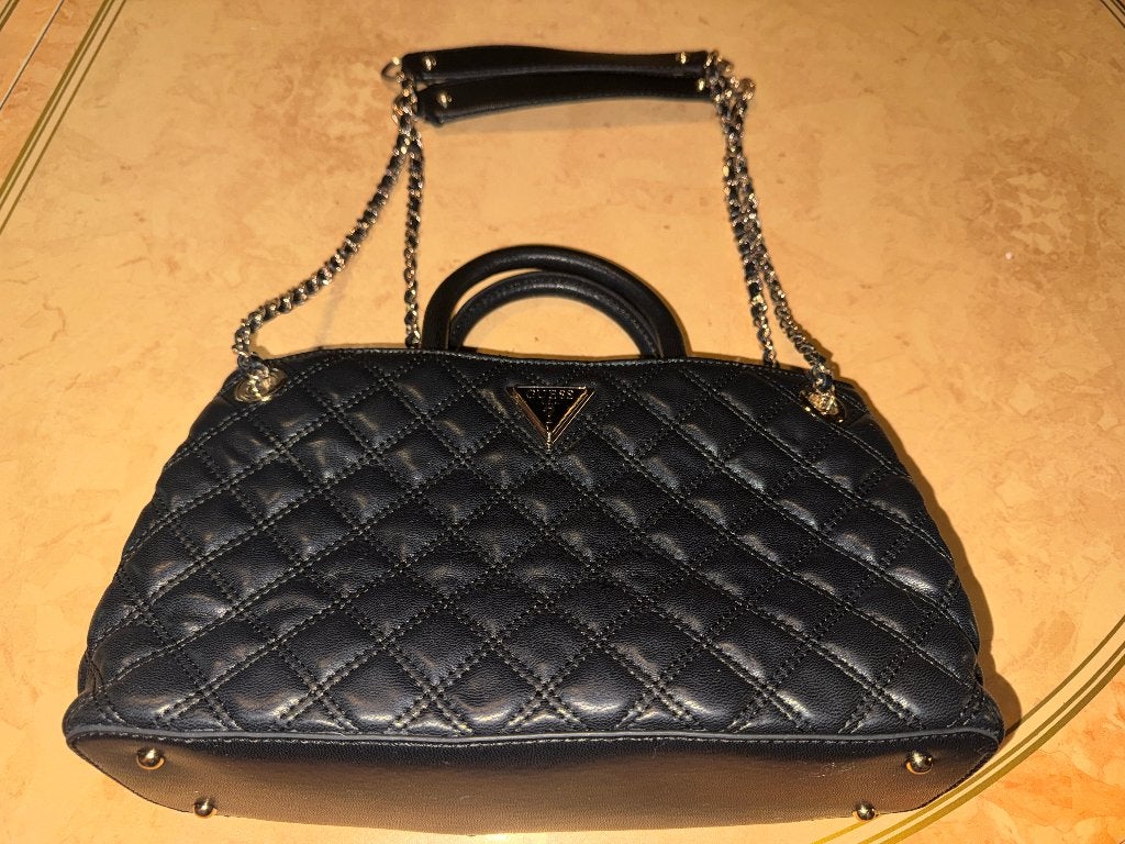 Guess Handtas/Schoudertas Zwart, Handtassen en Accessoires, Tassen | Damestassen, Ophalen, Gebruikt, Zwart, Handtas