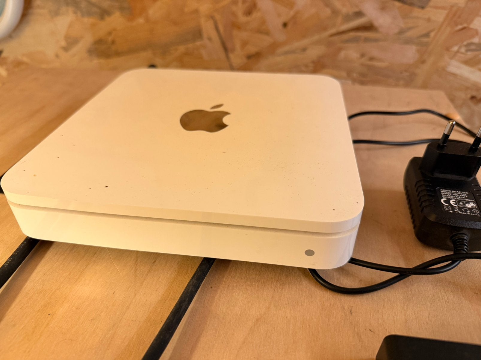 Apple AirPort Time Capsule 2 To, Informatique & Logiciels, Enlèvement ou Envoi, Comme neuf, Routeur