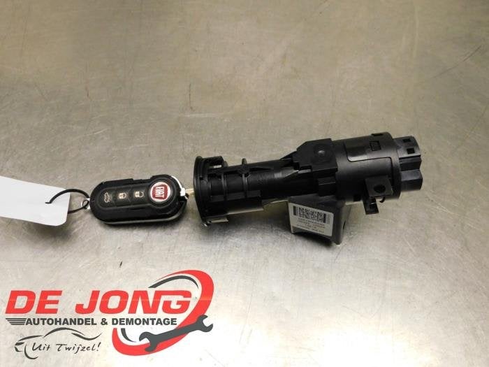 Serrure de contact + clé d'un Fiat 500, -, 3 mois de garantie, Utilisé, Fiat