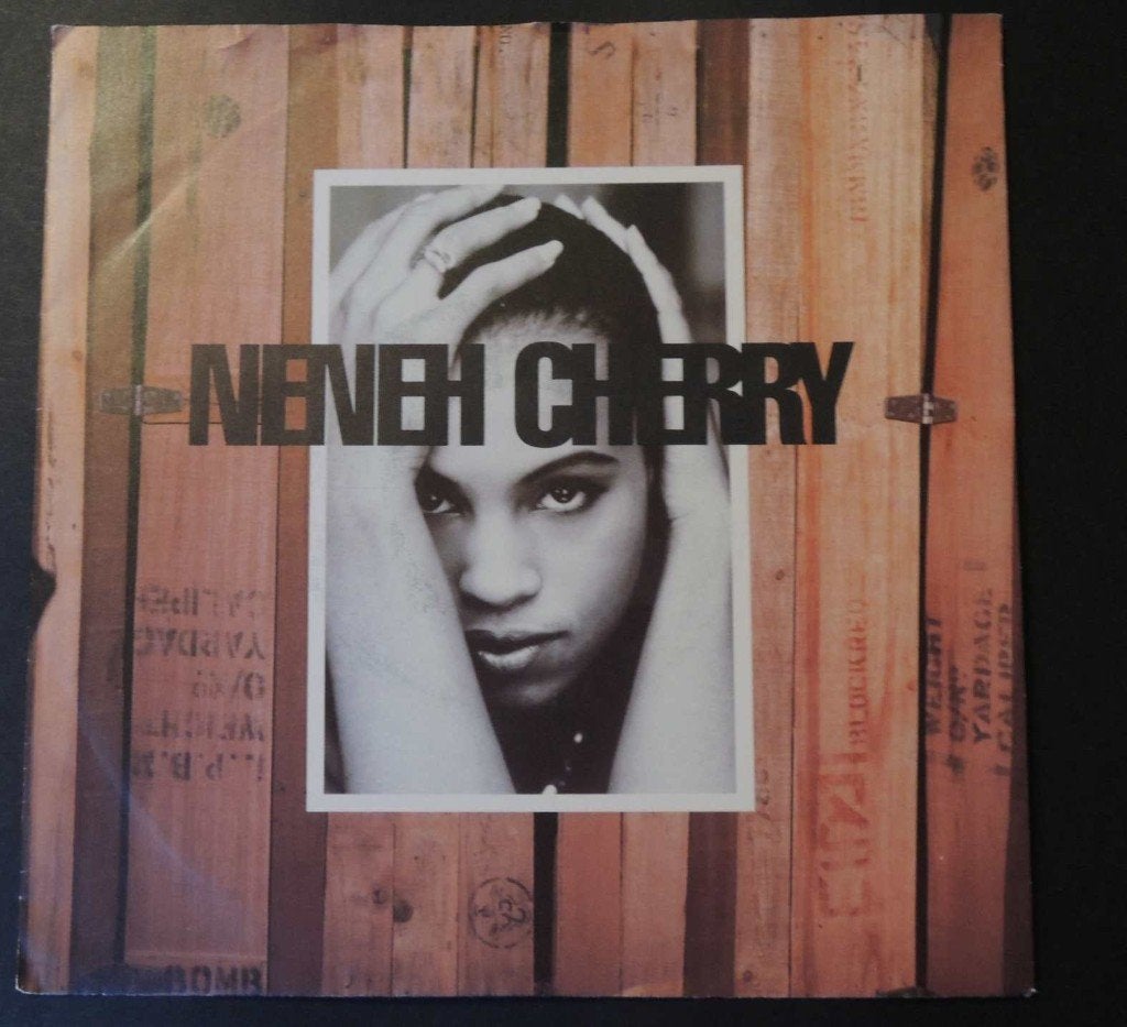 Neneh Cherry: "Inna City Mamma" (vinyl single 45T en 33T/7"), CD & DVD, Vinyles Singles, Enlèvement ou Envoi, 7 inch, Utilisé