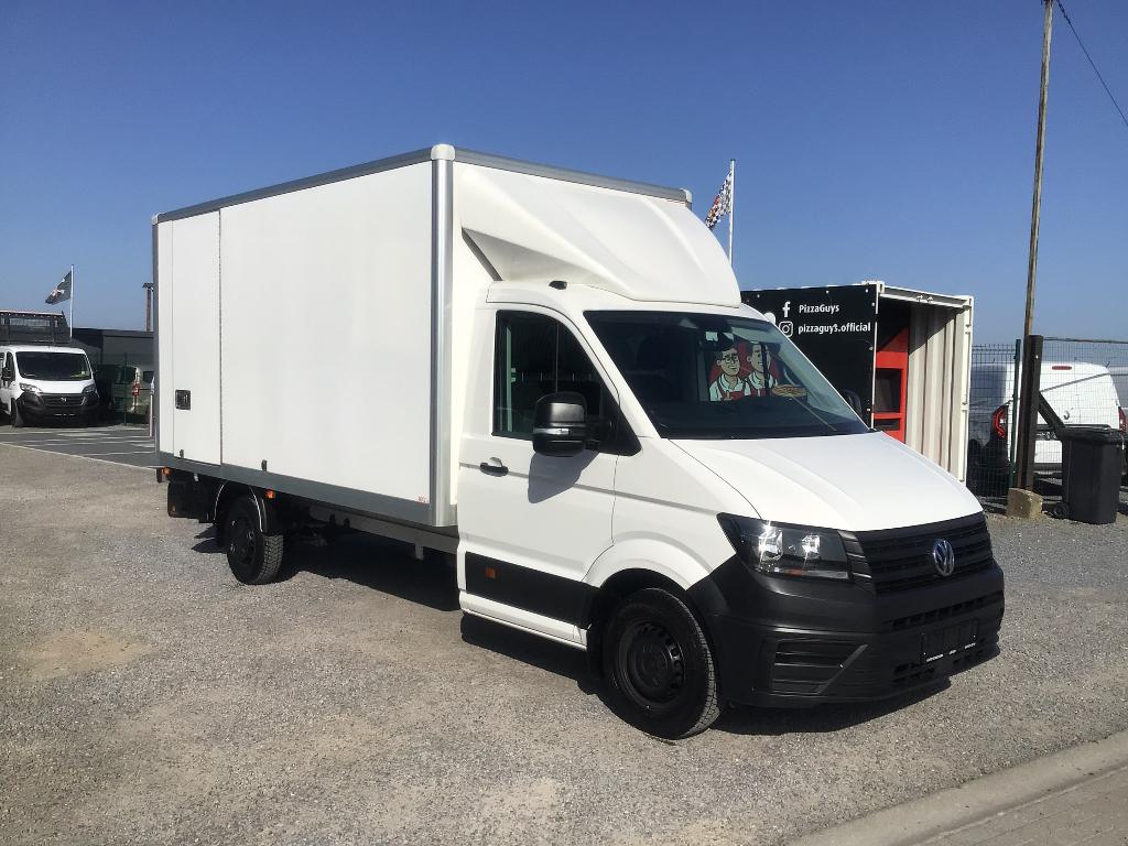 volkswagen crafter aluvan/laadlift 2024 51000km 29950e ex, Entreprise, 3 places, Noir, Diesel