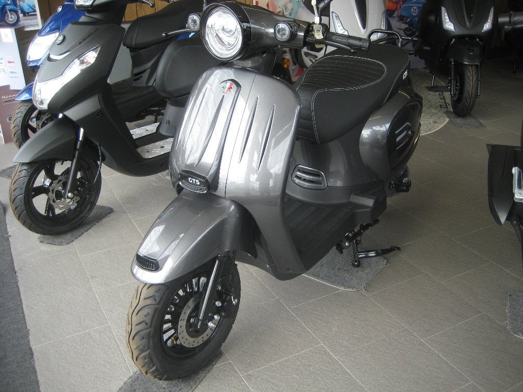 GTS trento a 1.499 € 25 kmh et 45 kmh Garantie 3 Ans, Neuf, Gts, Enlèvement, Classe A (25 km/h)