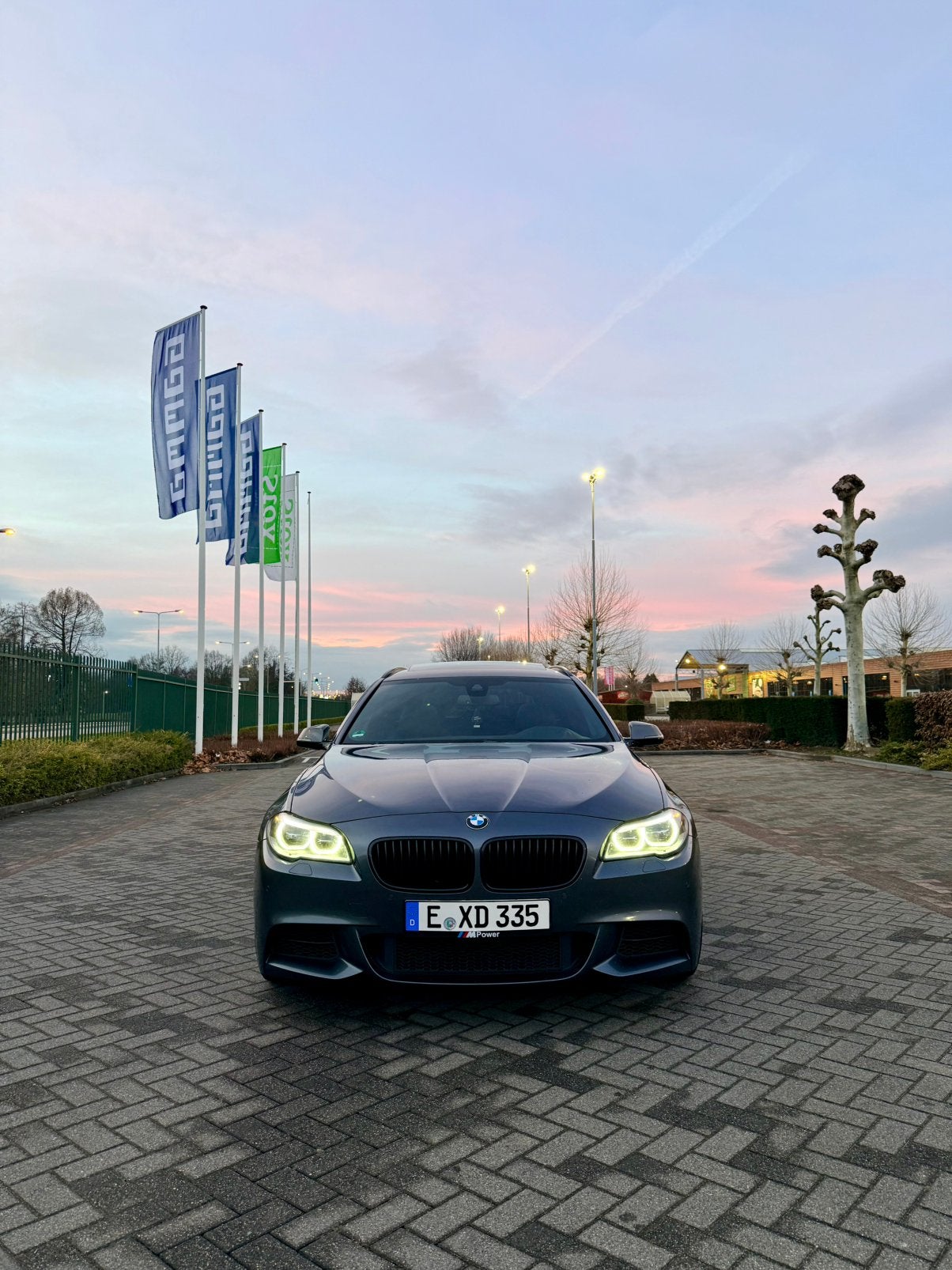 Bmw M550d 2015 LCI xDrive entièrement complète, Autos, BMW, Cuir, Argent ou Gris, Euro 6, 2000 kg