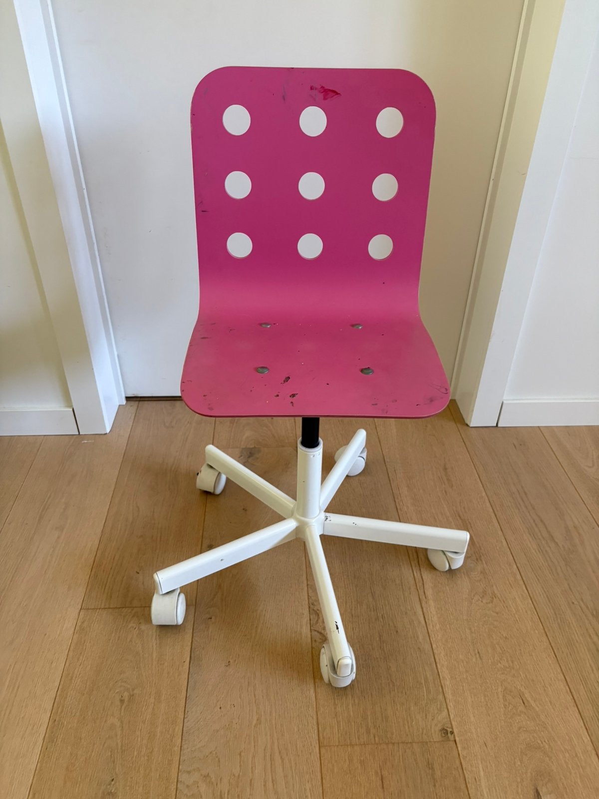 Kinder bureaustoel, Huis en Inrichting, Ophalen, Gebruikt, Roze, Bureaustoel