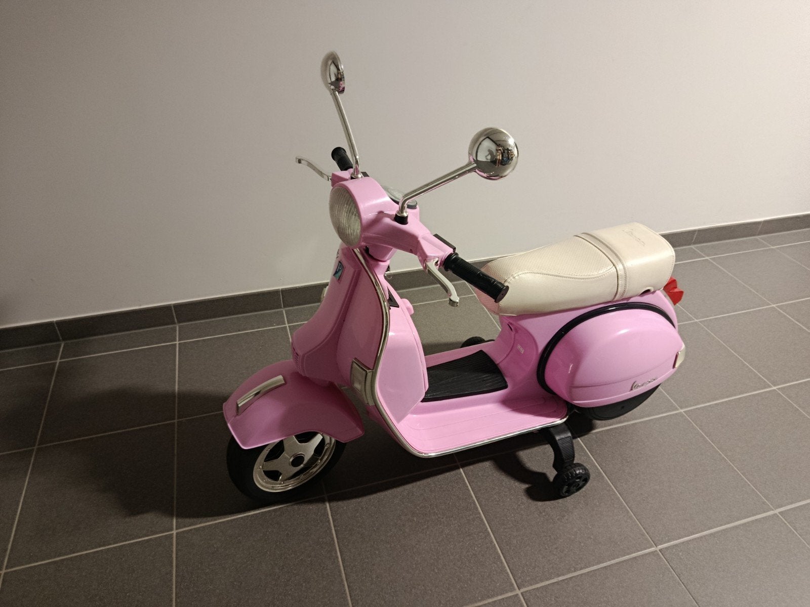 electrische Vespa, Ophalen