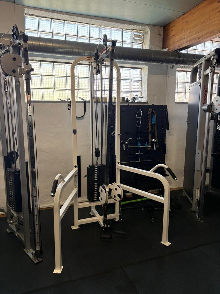 Life Fitness single stack dual pulley, Sport en Fitness, Fitnessmaterialen, Ophalen, Zo goed als nieuw