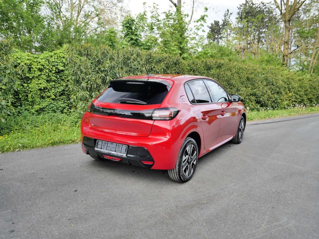 Peugeot e-208 GARANTIE TOT 48 STE MAAND OF MAX 60000KM, Auto's, Peugeot, Stof, Gebruikt, Zwart, 136 pk