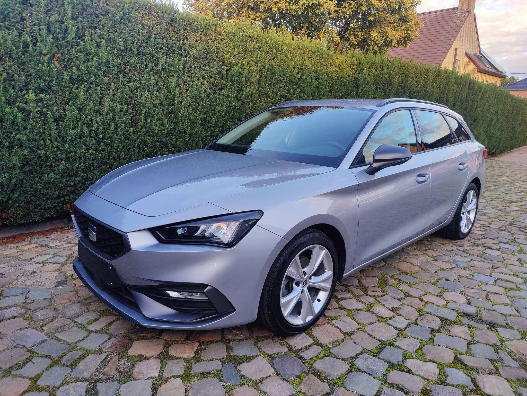 SEAT Leon Leon ST 1.5 TSI ACT FR DSG (EU6.2) (automatique), Autos, Argent ou Gris, Entreprise, Leon, Alcantara