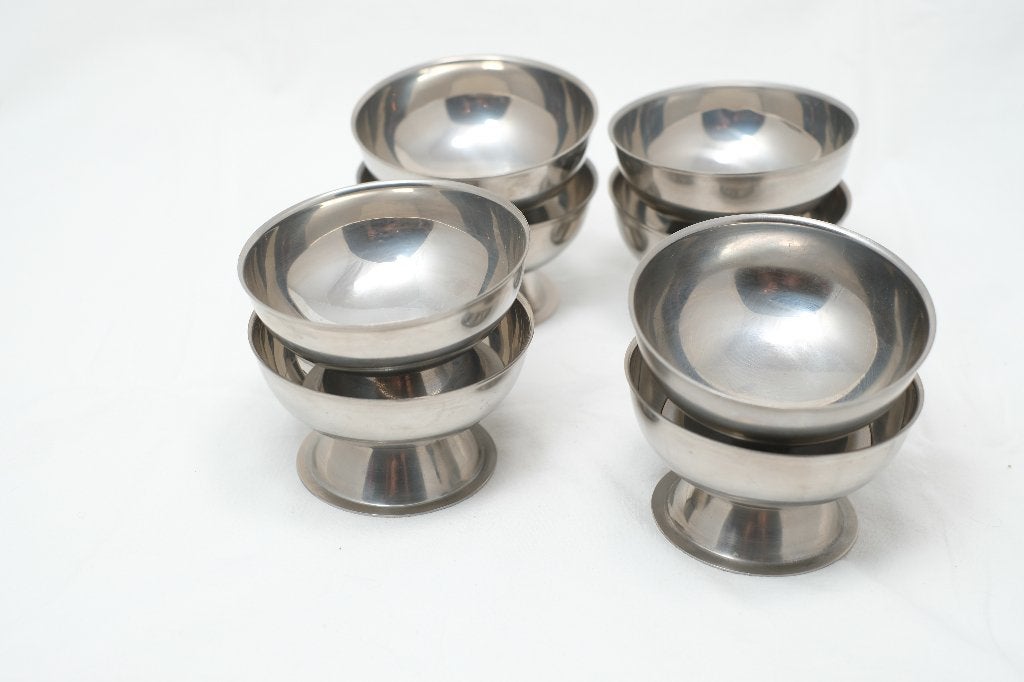 Set van 8 vintage roestvrijstalen ijsbekers, Huis en Inrichting, Ophalen of Verzenden, Gebruikt, Kom(men)