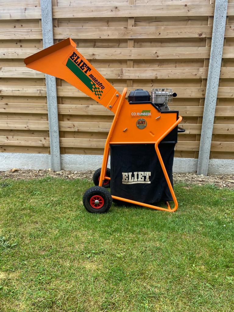 Eliet Maestro 5.5 PK Hakselaar, Tuin en Terras, Ophalen, Zo goed als nieuw
