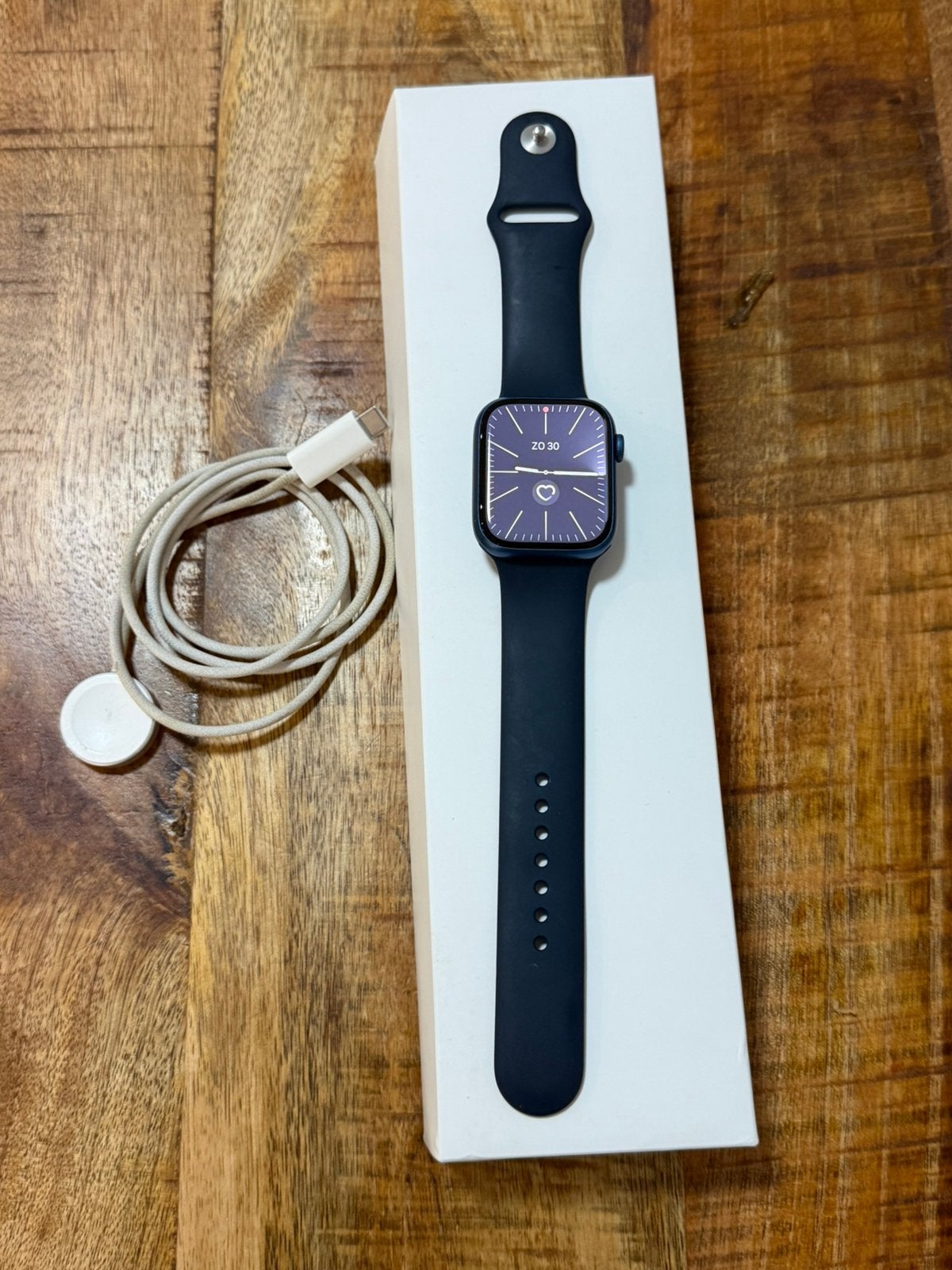Apple Watch Series 7 – 45 mm – Blauw, Bijoux, Sacs & Beauté, Montres connectées, Enlèvement, Comme neuf, Bleu