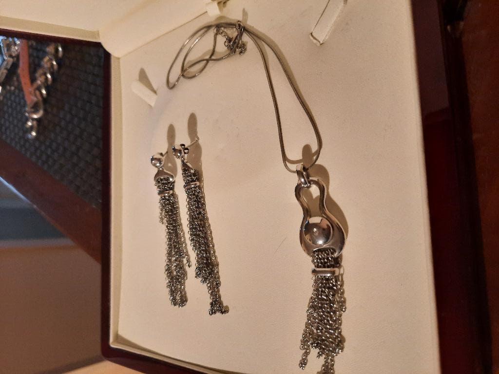 Juwelenset ketting met hanger + oorbellen, Met hanger, Nieuw, Ophalen of Verzenden, Zilver
