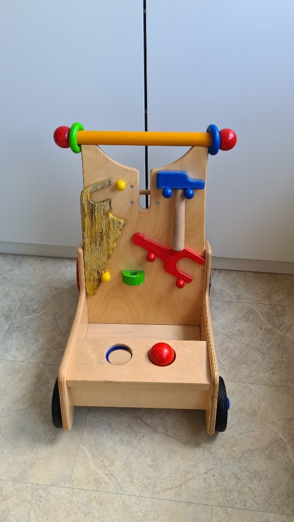 Trotteur, Enfants & Bébés, Jouets | Jouets de bébé, Enlèvement, Utilisé, Voiture