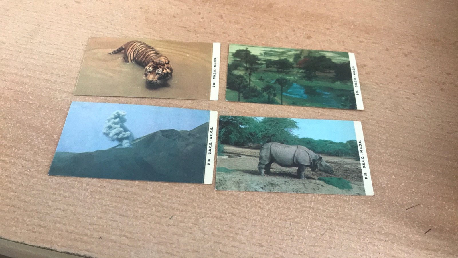 Prentjes Milka 4 stuks voor 0,5e, Verzamelen, Ophalen of Verzenden, Zo goed als nieuw