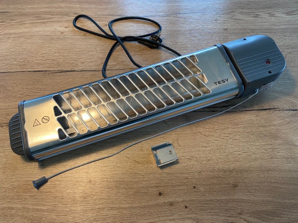 Radiateur de 1200 watts/à suspendre, Bricolage & Construction, Chauffage & Radiateurs, Comme neuf, Radiateur, 800 watts ou plus