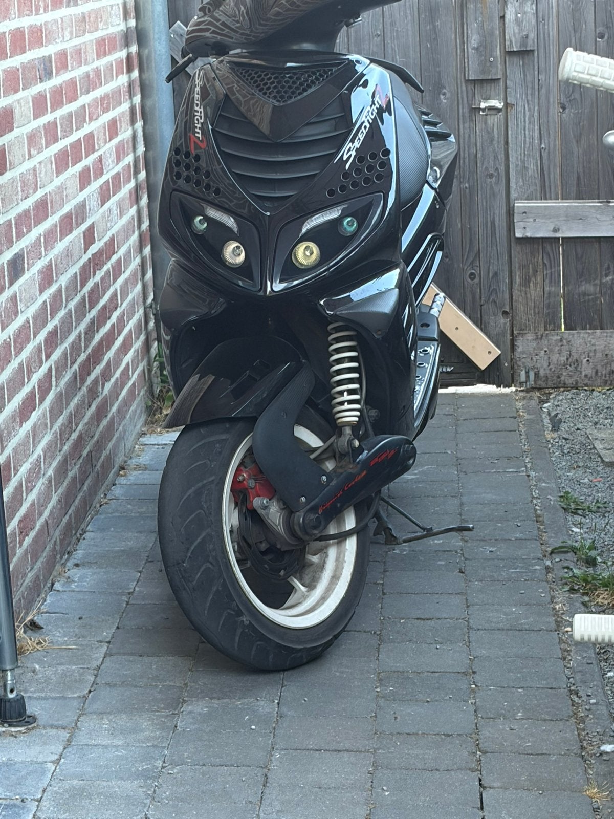 Zwarte kappenset gezocht, Enlèvement, Comme neuf
