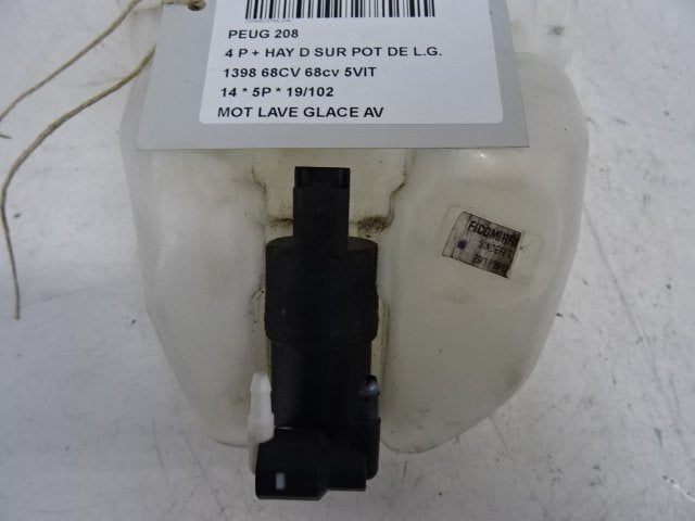 LAVE-GLACE POMPE AVANT Peugeot 208 I (CA / CC / CK / CL), Utilisé, Peugeot