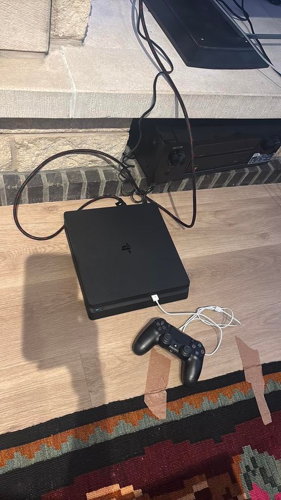 PlayStation 4 + controller + 8 games, Ophalen, Zo goed als nieuw