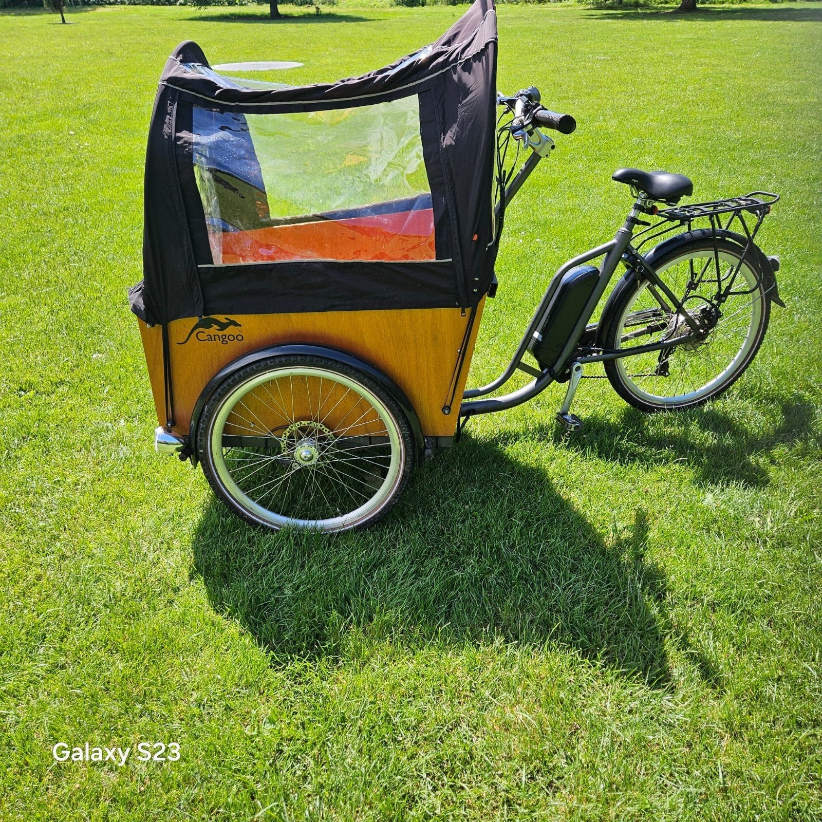 Elektrische bakfiets in heel goed staat, Ophalen, 2 kinderen