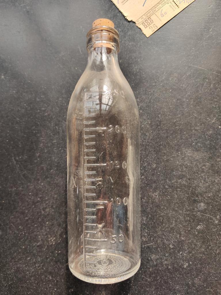Vintage jaren 50 pyrex flessen voor babymelk, Antiek en Kunst, Ophalen