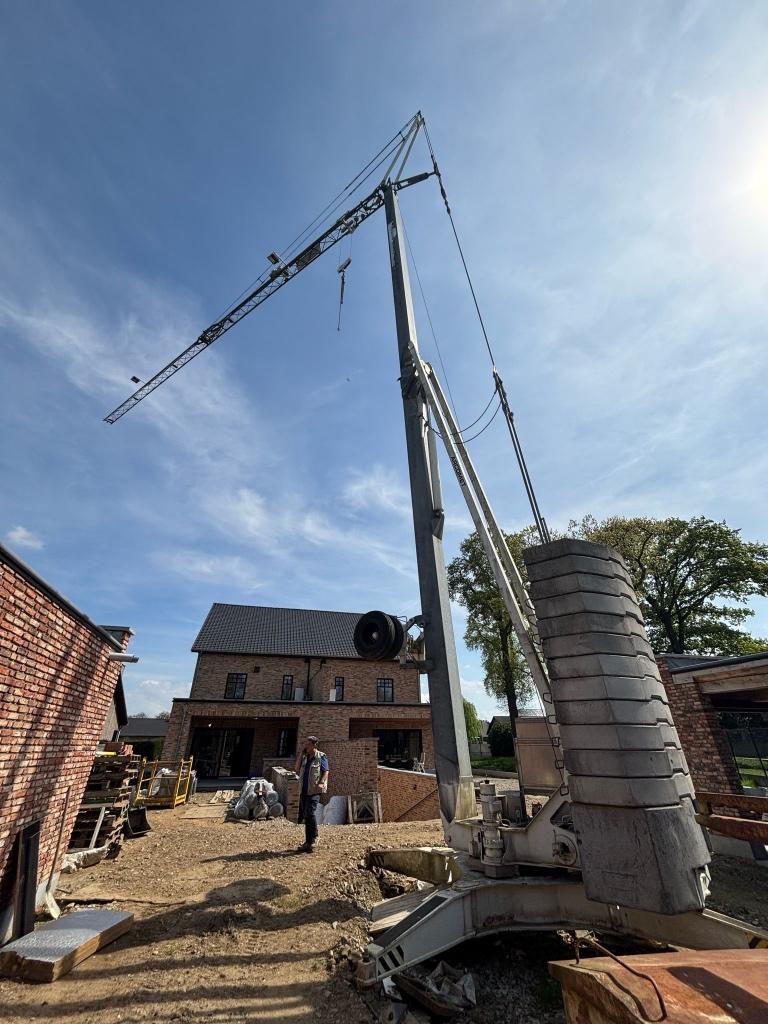 COMEDIL A28H FERRO zelfoprichtende torenkraan €19500, Zakelijke goederen, Machines en Bouw | Kranen en Graafmachines, Ophalen