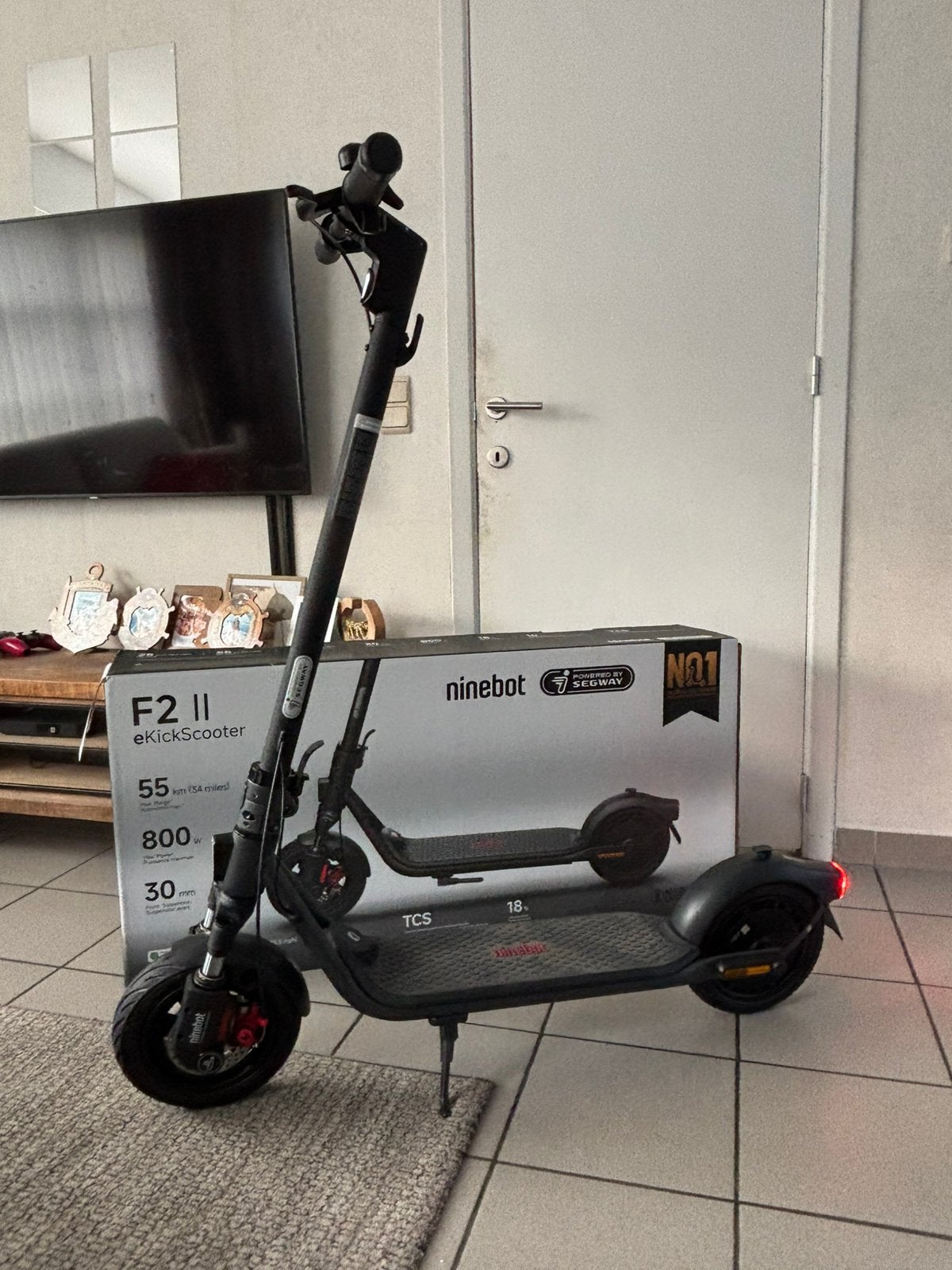Ninebot F2 E II amper gebruikt, Fietsen en Brommers, Ophalen, Zo goed als nieuw, Elektrische step (E-scooter)