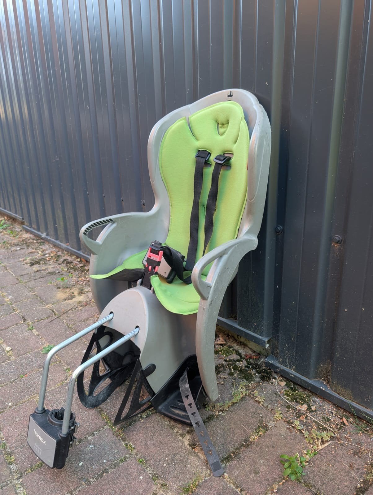 Hamax montageblokken (2x) met afneembaar fietsstoel, Fietsen en Brommers, Fietsaccessoires | Fietsstoeltjes, Ophalen