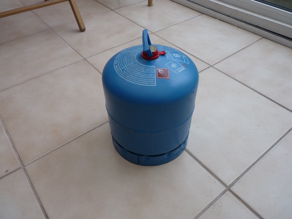 BOUTEILLE BUTANE CAMPINGAZ 2,750kg - PLEINE, Caravanes & Camping, Accessoires de camping, Enlèvement, Comme neuf